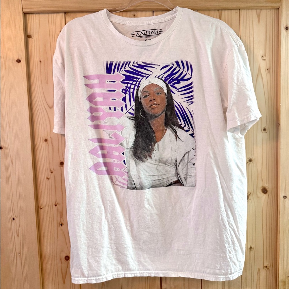 Vintage Style Aaliyah T-Shirt Unisex